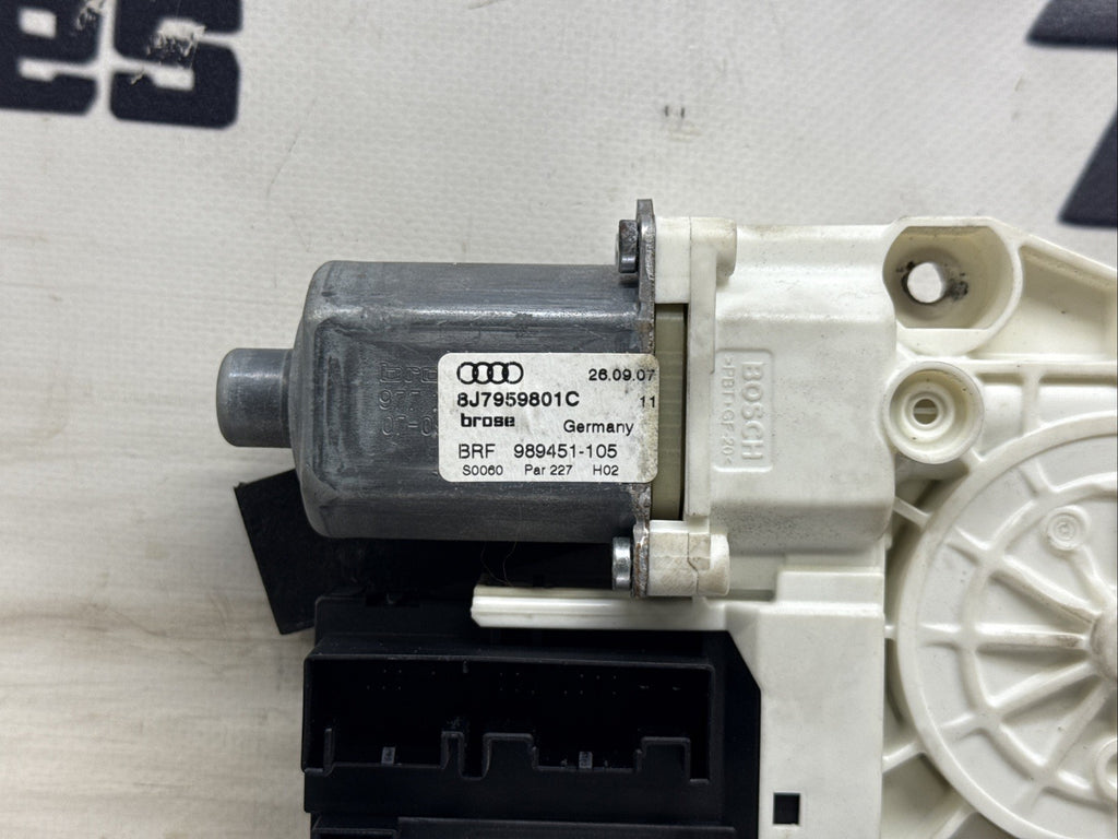 AUDI TT MK2 06-14 CONVERTIBLE/ROADSTER RIGHT  WINDOW MOTOR 8J7959801C