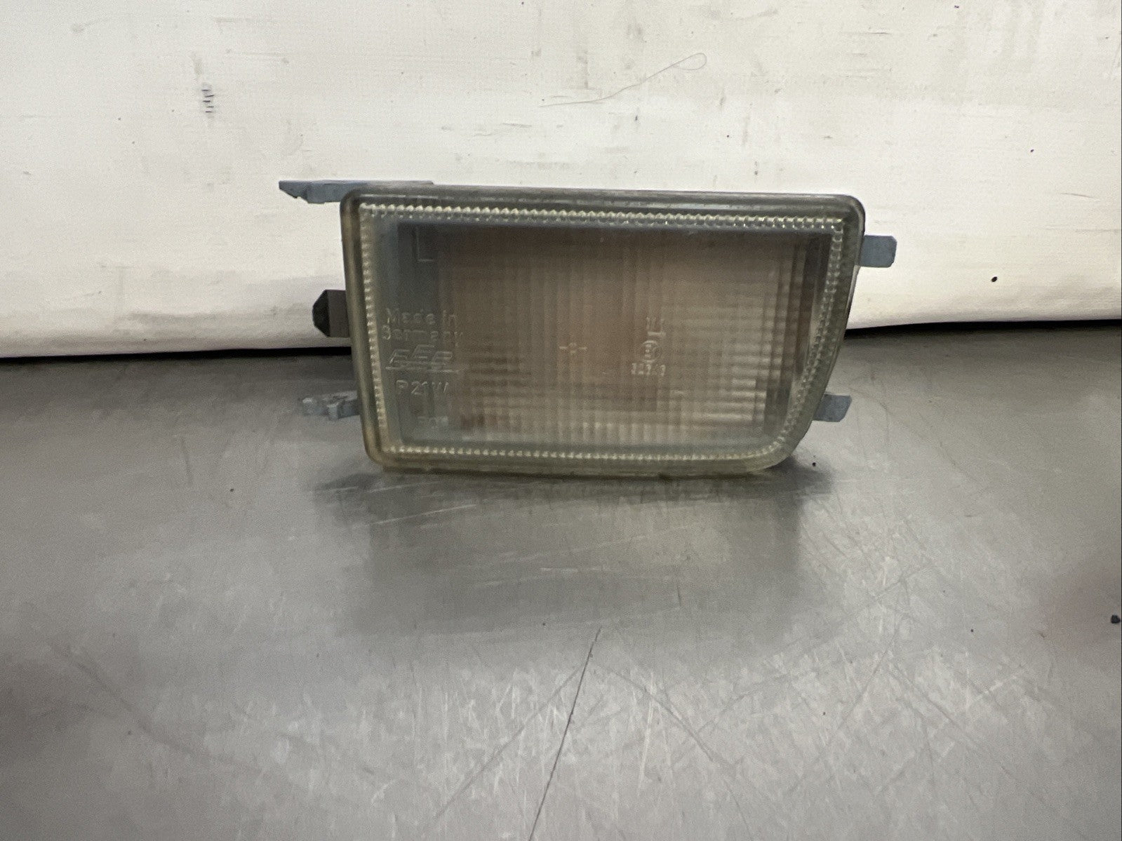 Original VW Golf III 3 1H Blinkleuchte Blinker vorne links 1H0953155D