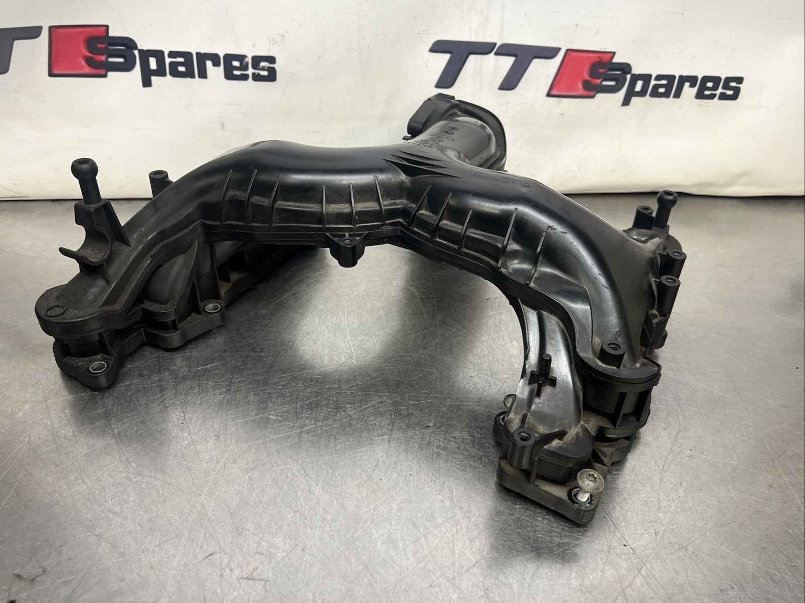 2014 PORSCHE CAYENNE 3.0 DIESEL CRCA INLET MANIFOLD 059129711CF