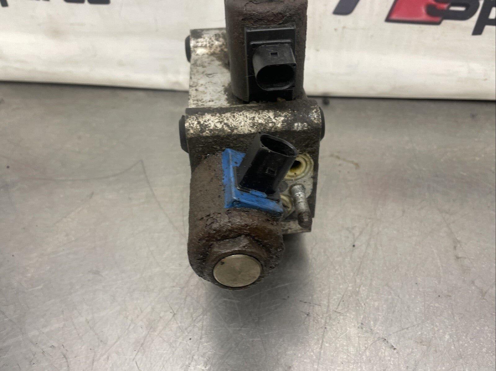 Range Rover Sport ARC ACE Anti Roll Valve Block RVH500090 Land Rover L320