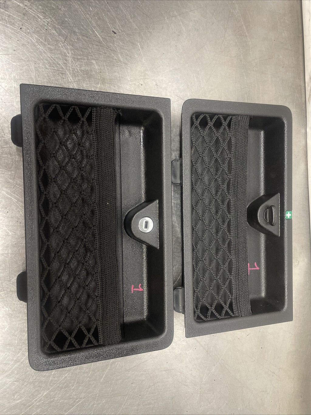 AUDI TT 8N MK1 Roadster Access Panel PAIR 8N7867401 8N7867402
