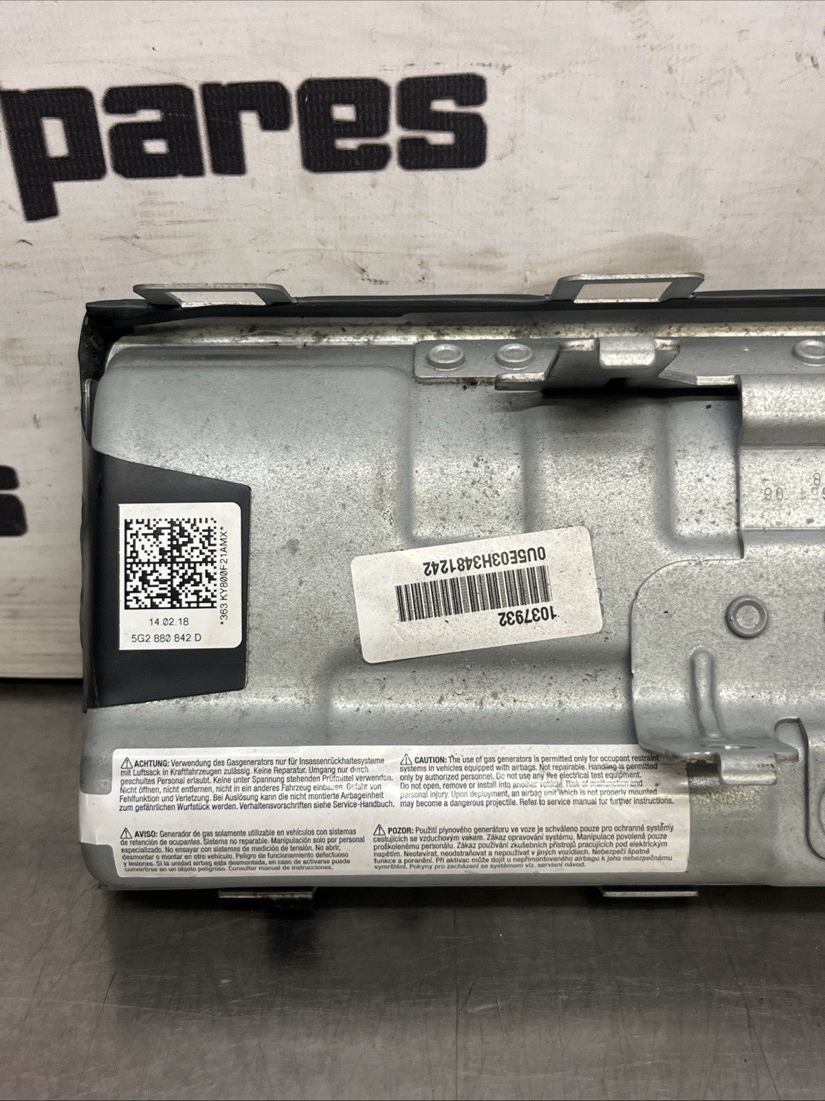 2014 SEAT LEON MK3 RIGHT DRIVER SIDE KNEE 5G2880842D
