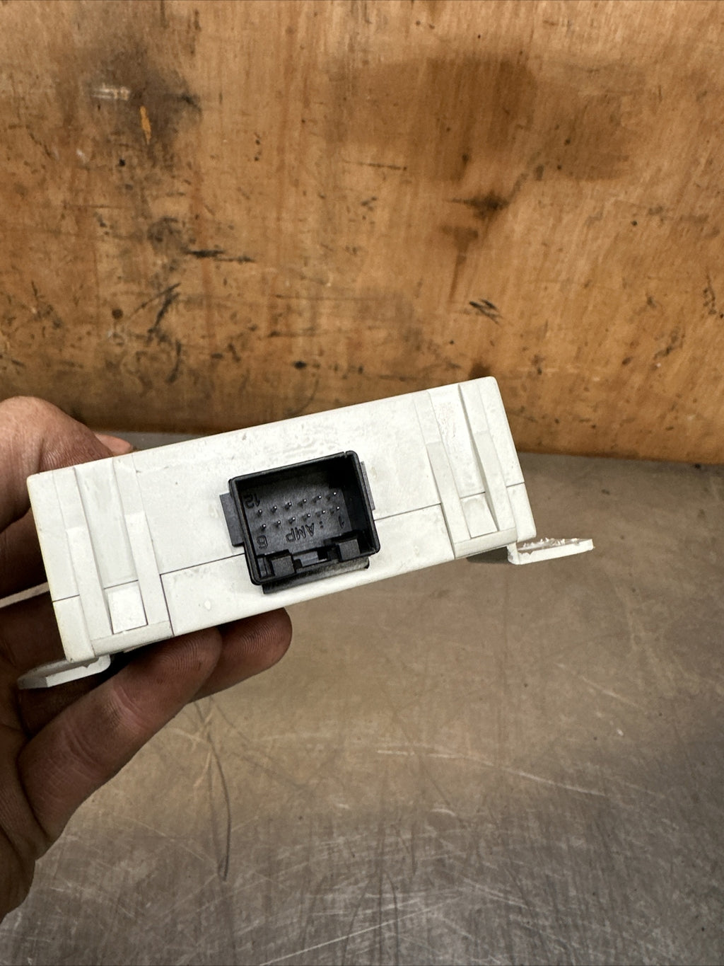 4A0953234F Audi A8 D2 control unit immobilizer