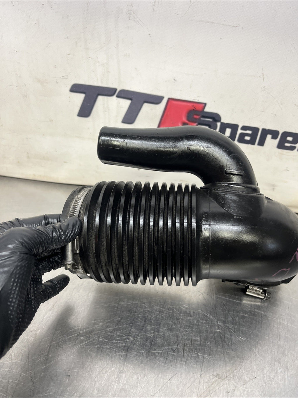 BH429F876AA LAND ROVER VOGUE L322 2012 RHD AIR INTAKE HOSE PIPE 