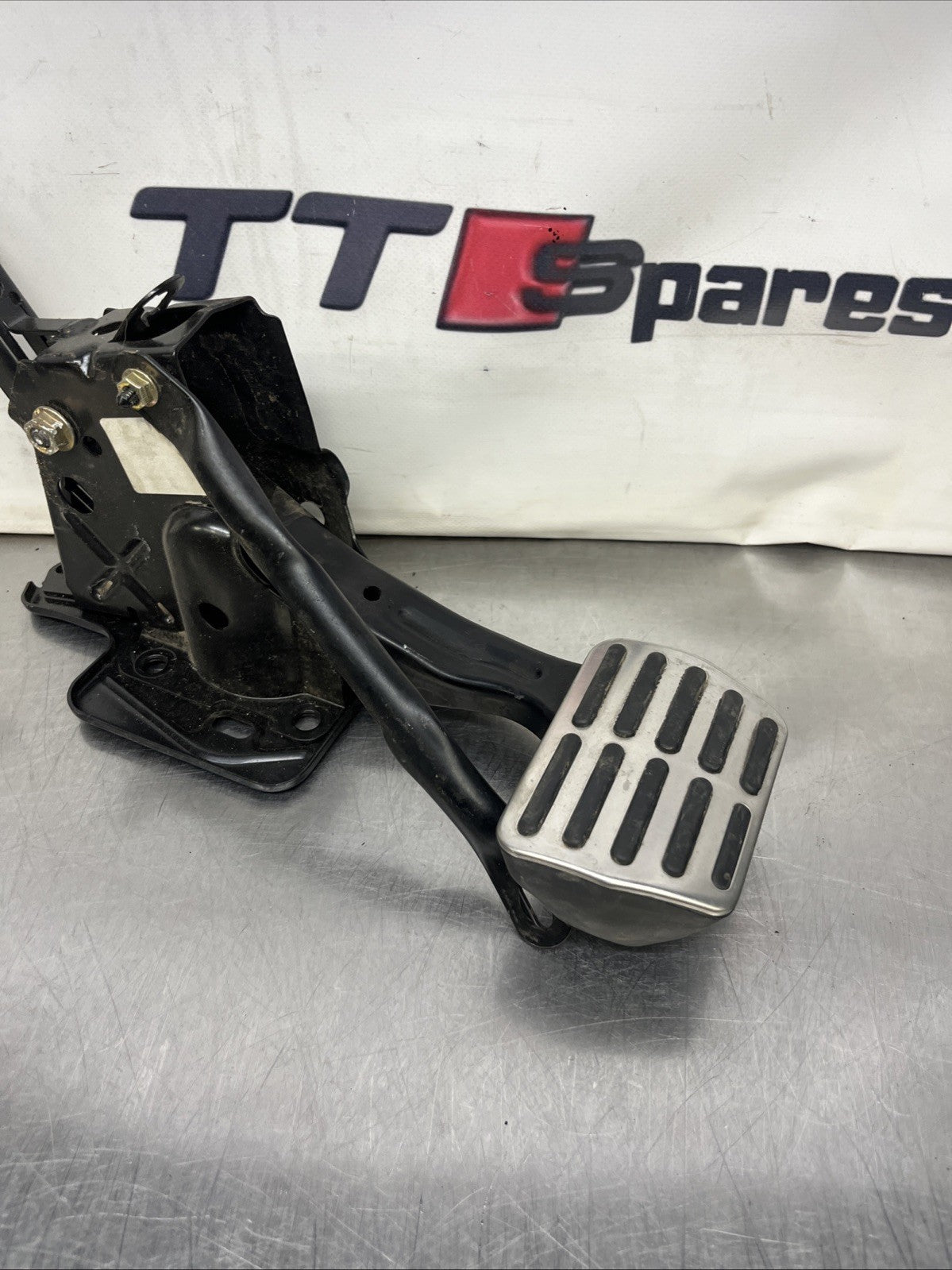 06 VW BEETLE 1.9 TDI BRAKE PEDAL COMPLETE BREAKING 1J2721111F 1J0945511D