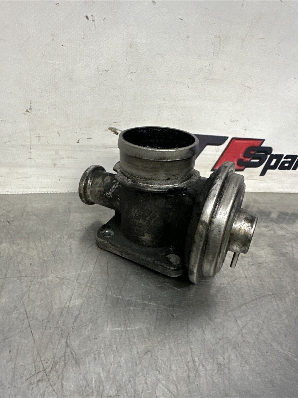 BMW X5 2002 EGR VALVE 778545204