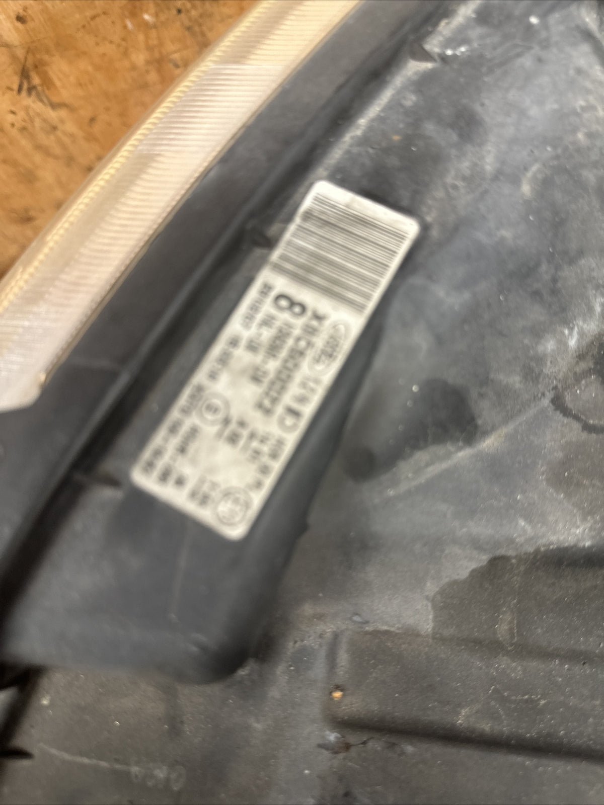LAND-ROVER DISCOVERY 3 O/S DRIVERS Headlight CROME XBC50022