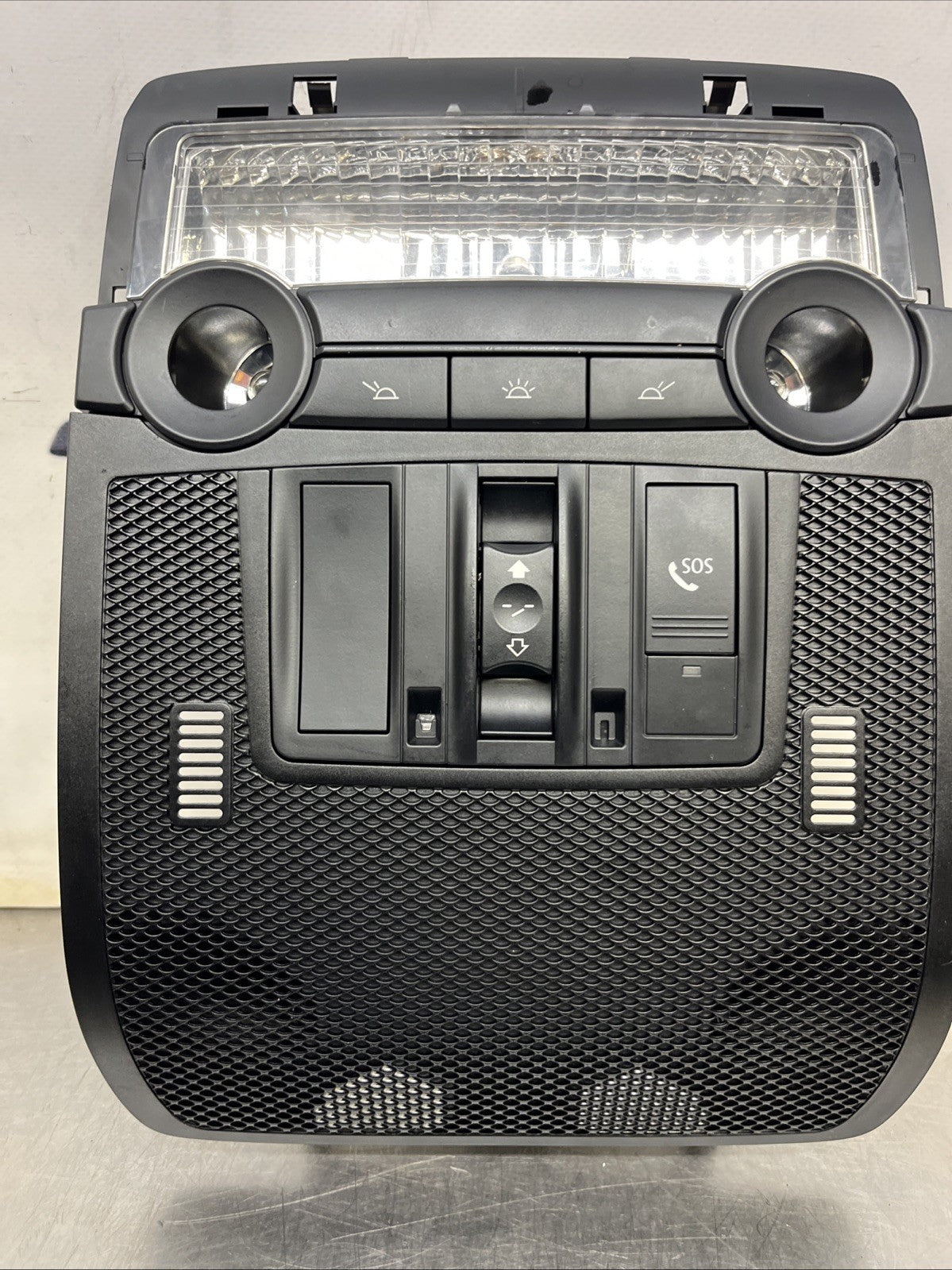 BMW X5 E70 FRONT INTERIOR LIGHT 15956810