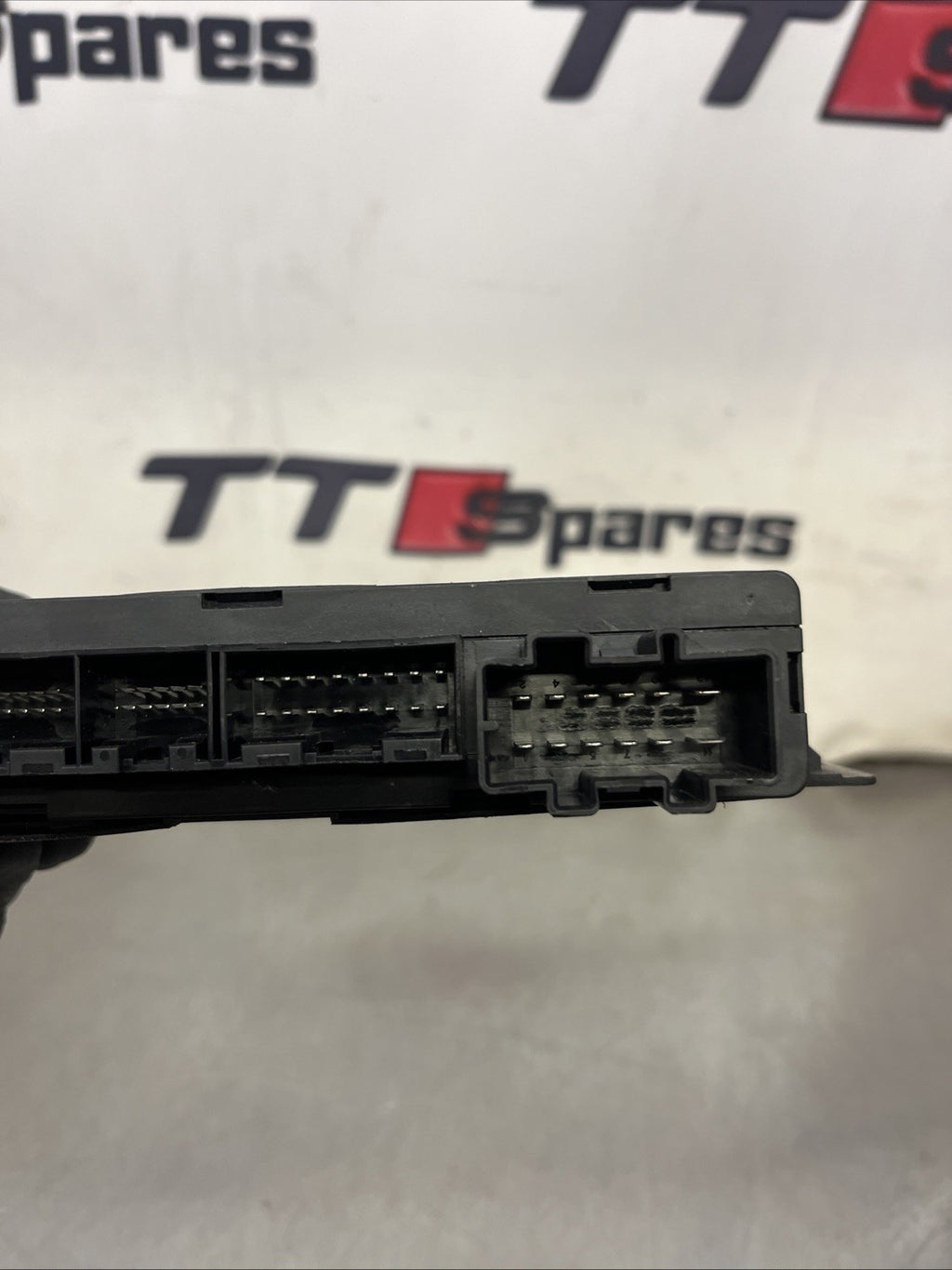 Audi TT Convertible CCM comfort control module 8N7962267B  Roadster 8N
