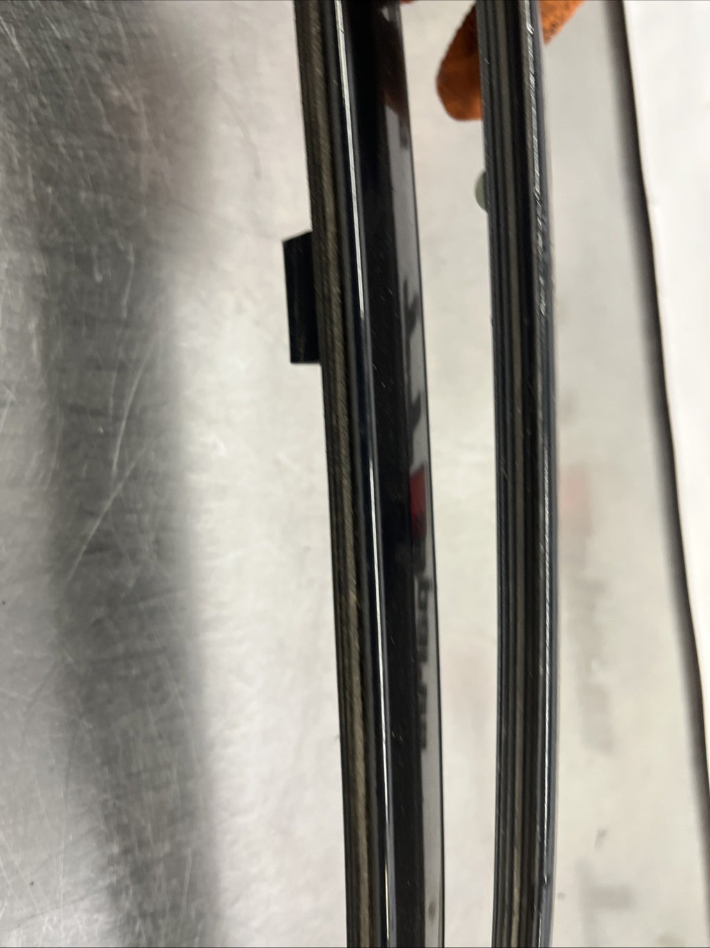 AUDI TT MK1 8N 98-06 COUPE PAIR ROOF GUTTER TRIMS RAILS Black Lz9v