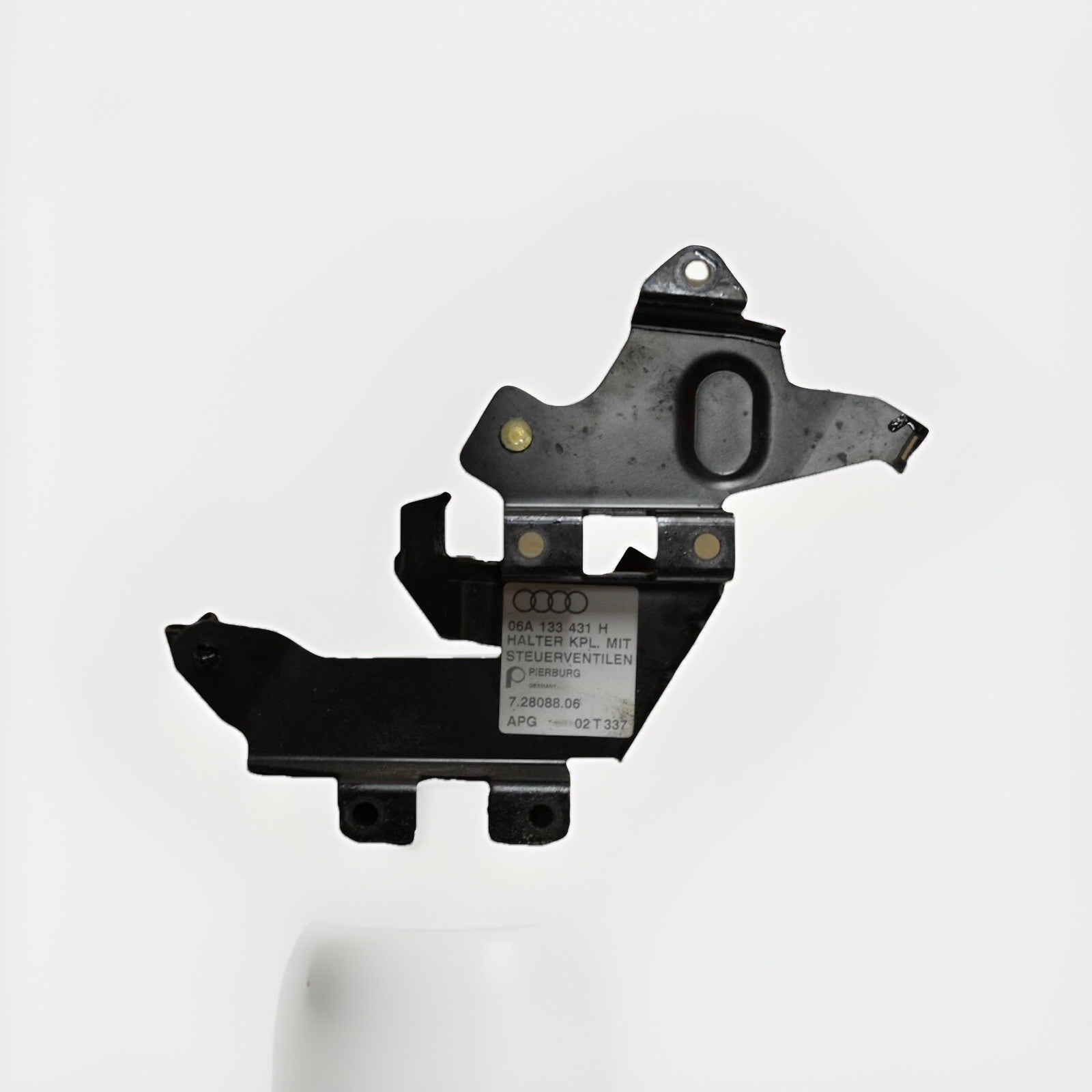 Audi S3 8L TT 8N 1.8T APX Vacuum Reservoir Mount Bracket  06A133431H
