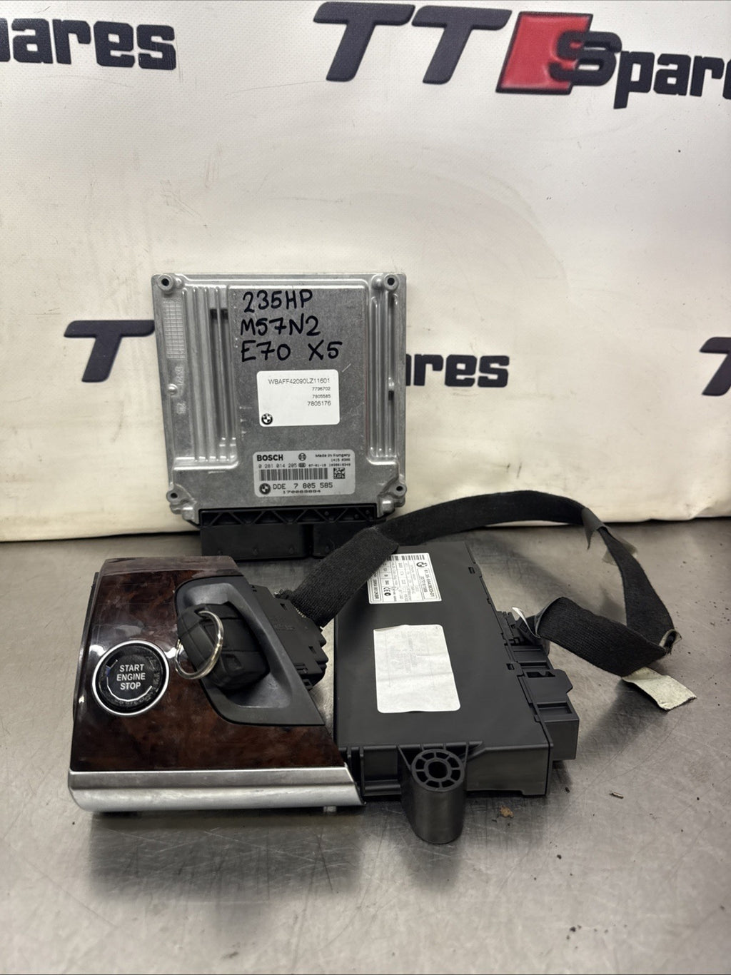 BMW X5 E70 3.0d Automatic M57N2 235HP Engine ECU Kit DDE CAS3 With Key 7805585