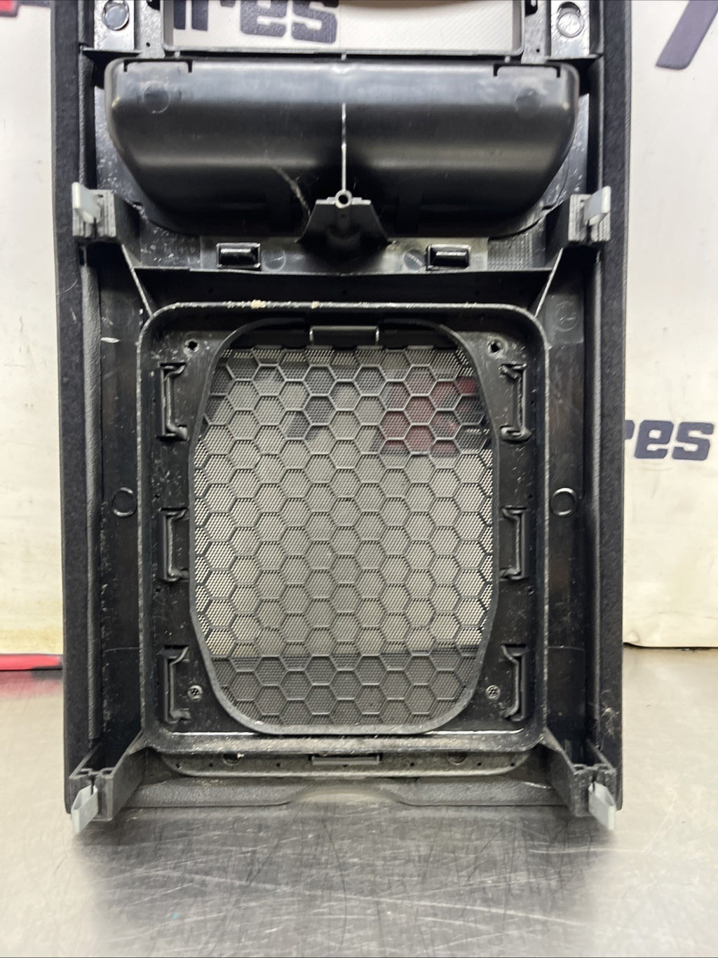 GENUINE AUDI TT 8N MK1 98-06 ROADSTER REAR CUBBY COVER STORAGE BOX 8N7868573B