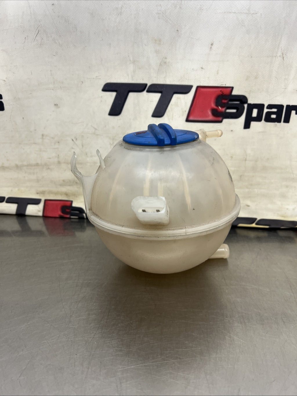 AUDI A3 / TT / Q3 2003-18 COOLANT EXPANSION HEADER TANK BOTTLE & CAP 1K0121407A