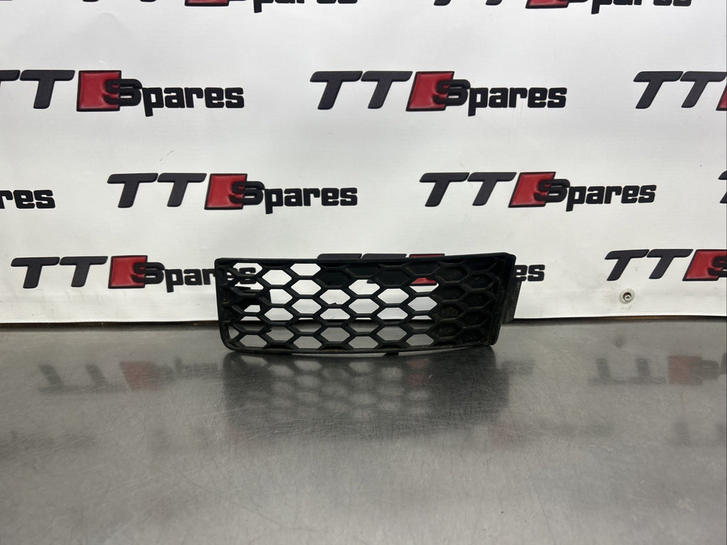 AUDI TT V6  Front Left Bumper Grill 8N0807681G 3.2 Petrol