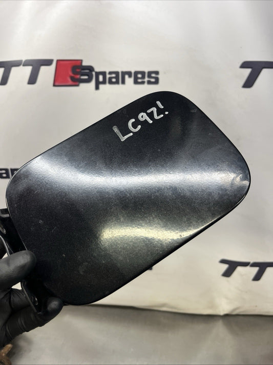 VW Golf MK3 Petrol Fuel Filler Cap Flap  1H0809905A LC9Z
