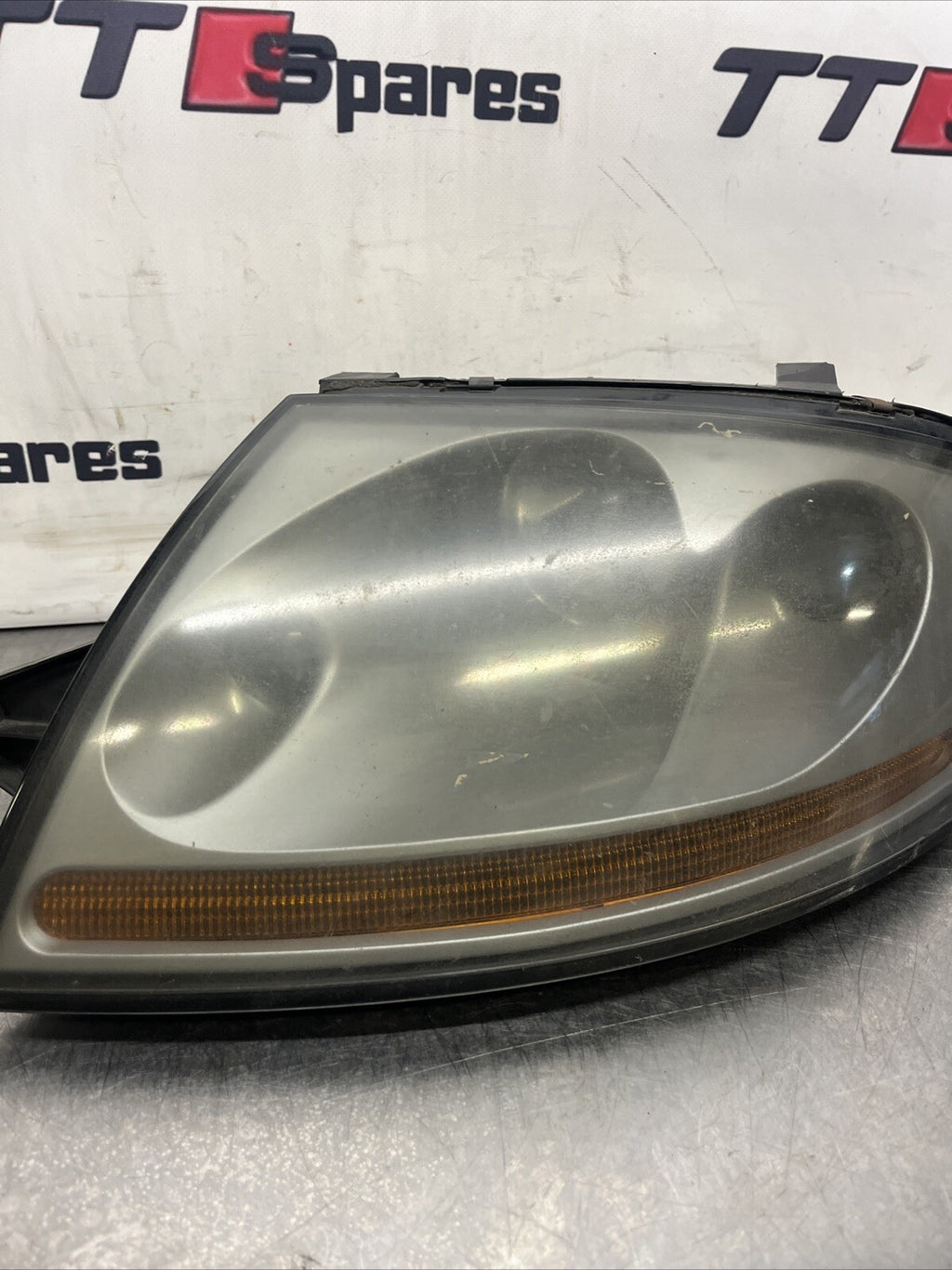 Audi mk1 TT 8N0941003BN N/S Front Xenon Headlight DAMAGED