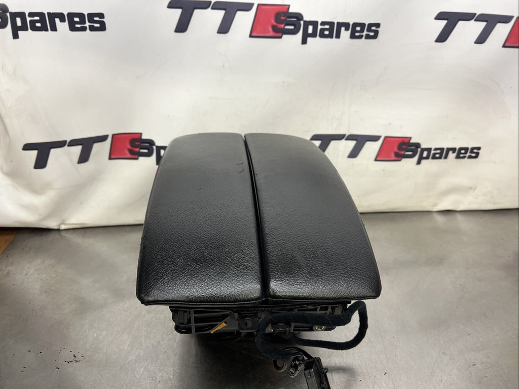 BMW X5 E70 07-13 CENTRE CONSOLE ARMREST BLACK LEATHER 0111258