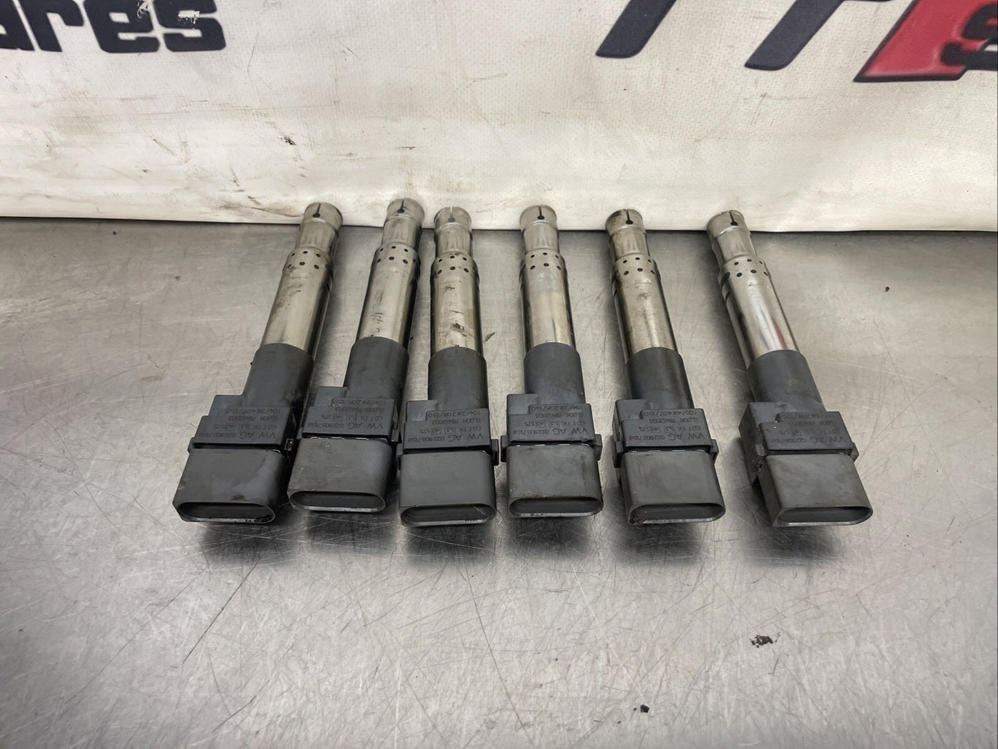 Audi TT V6 Quattro 2004 3.2 petrol ignition coil pack x6 set 0986221051 GENUINE