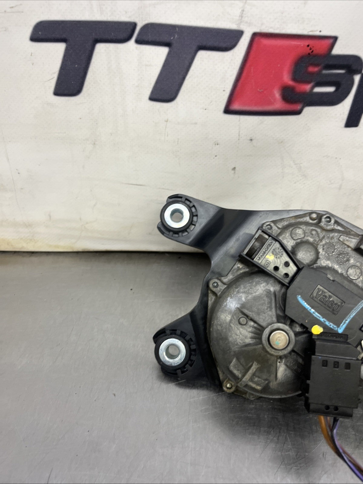 BMW X5 E70 2012 Rear wiper motor 694216505 REM3226