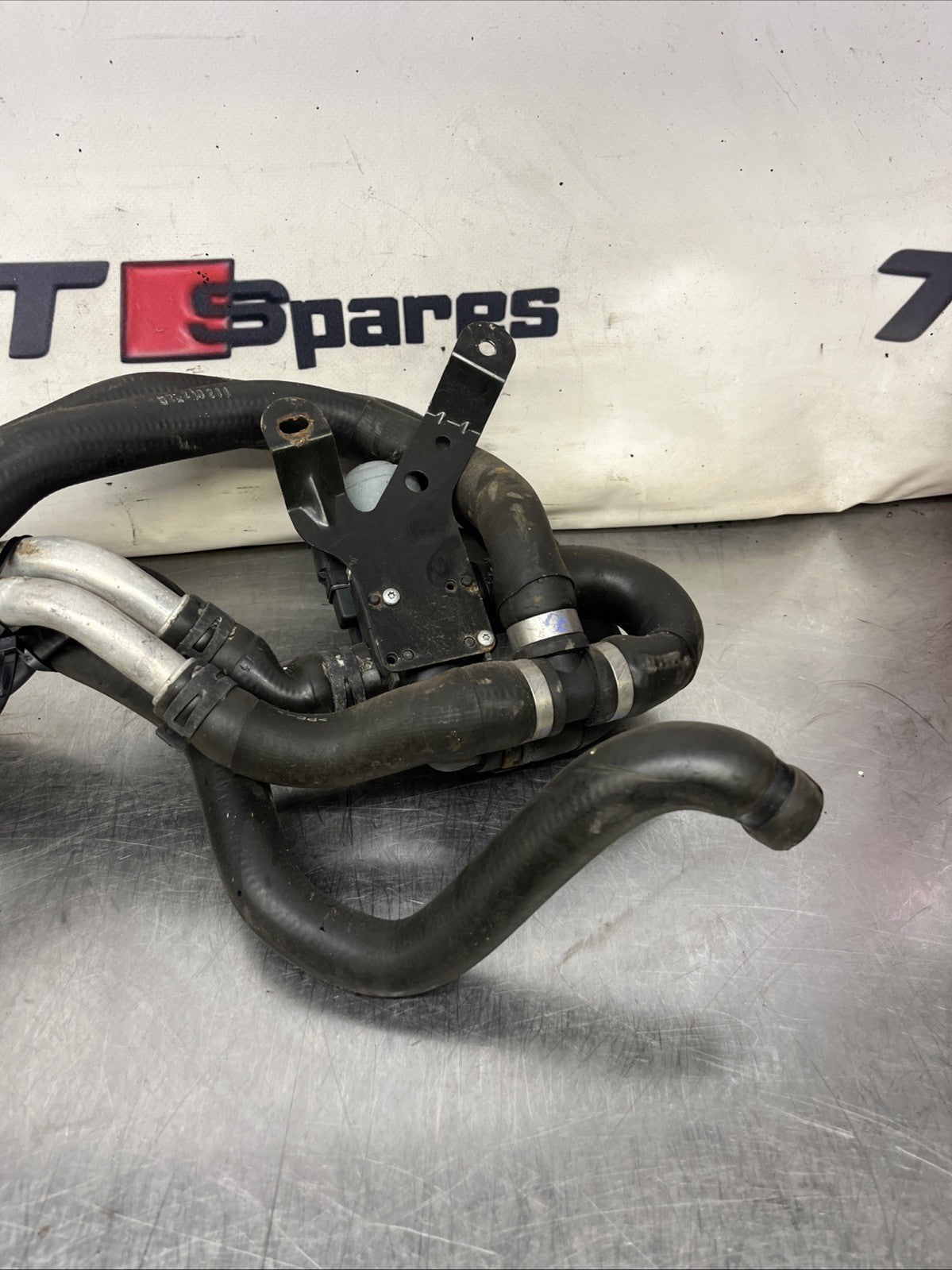 RANGE ROVER VOGUE L322 4.4 DIESEL V8 AIR CONDITIONING AC PIPE BH4218B506AA 09-13