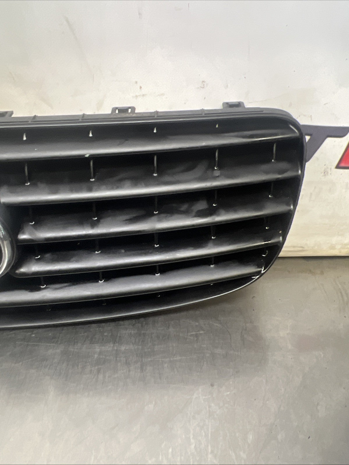 Audi TT MK1 1.8T Front Upper Grill Grille 8N0853653A 2000