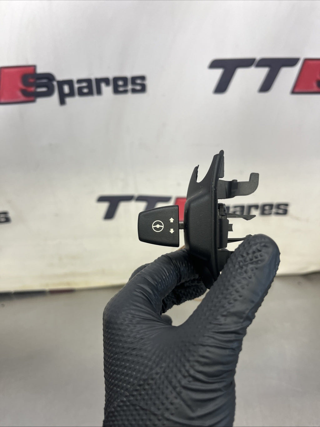 BMW E70 E71 X5 X6 Electric Steering Column Adjuster auto column Switch 6966710