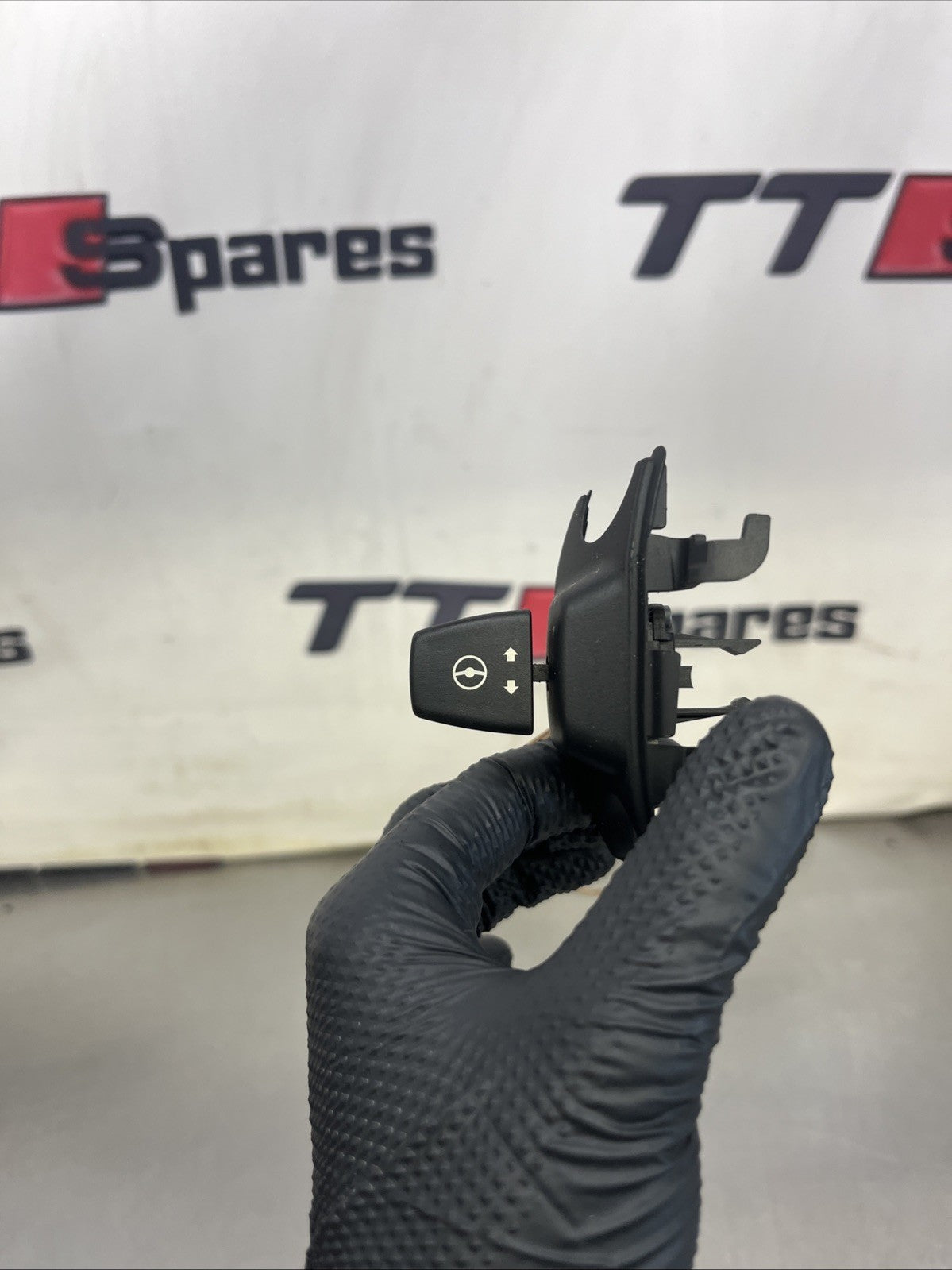 BMW E70 E71 X5 X6 Electric Steering Column Adjuster auto column Switch 6966710