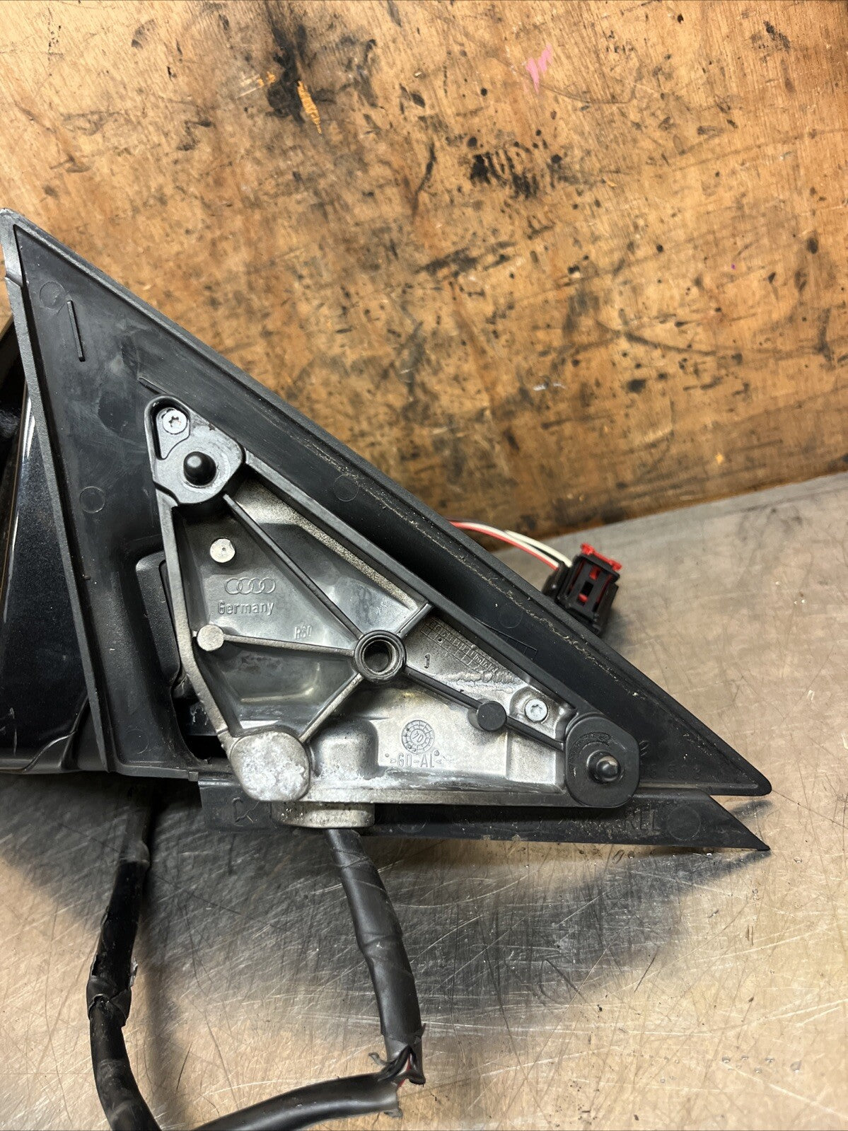 AUDI A3 8P WING MIRROR PASSENGER SIDE IN BLACK 
