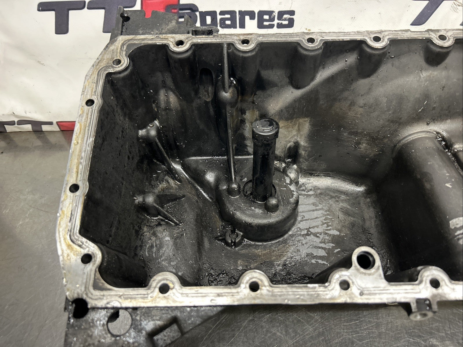 BMW X5 E70 X6 E71 2013 3.0 DIESEL N57D30B ENGINE OIL SUMP PAN & SENSOR 7807806