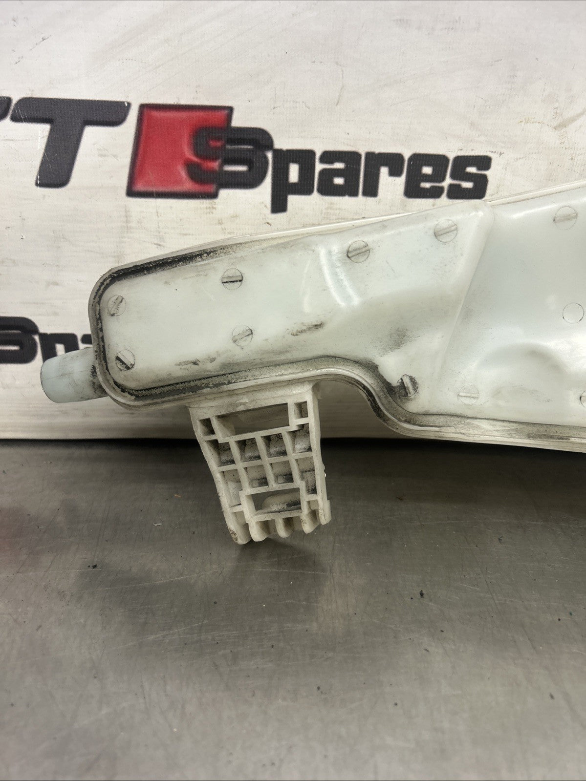 13-20 VOLKSWAGEN AUDI SEAT SKODA WINDSCREEN WASHER TANK RESERVOIR 5Q0955449AK