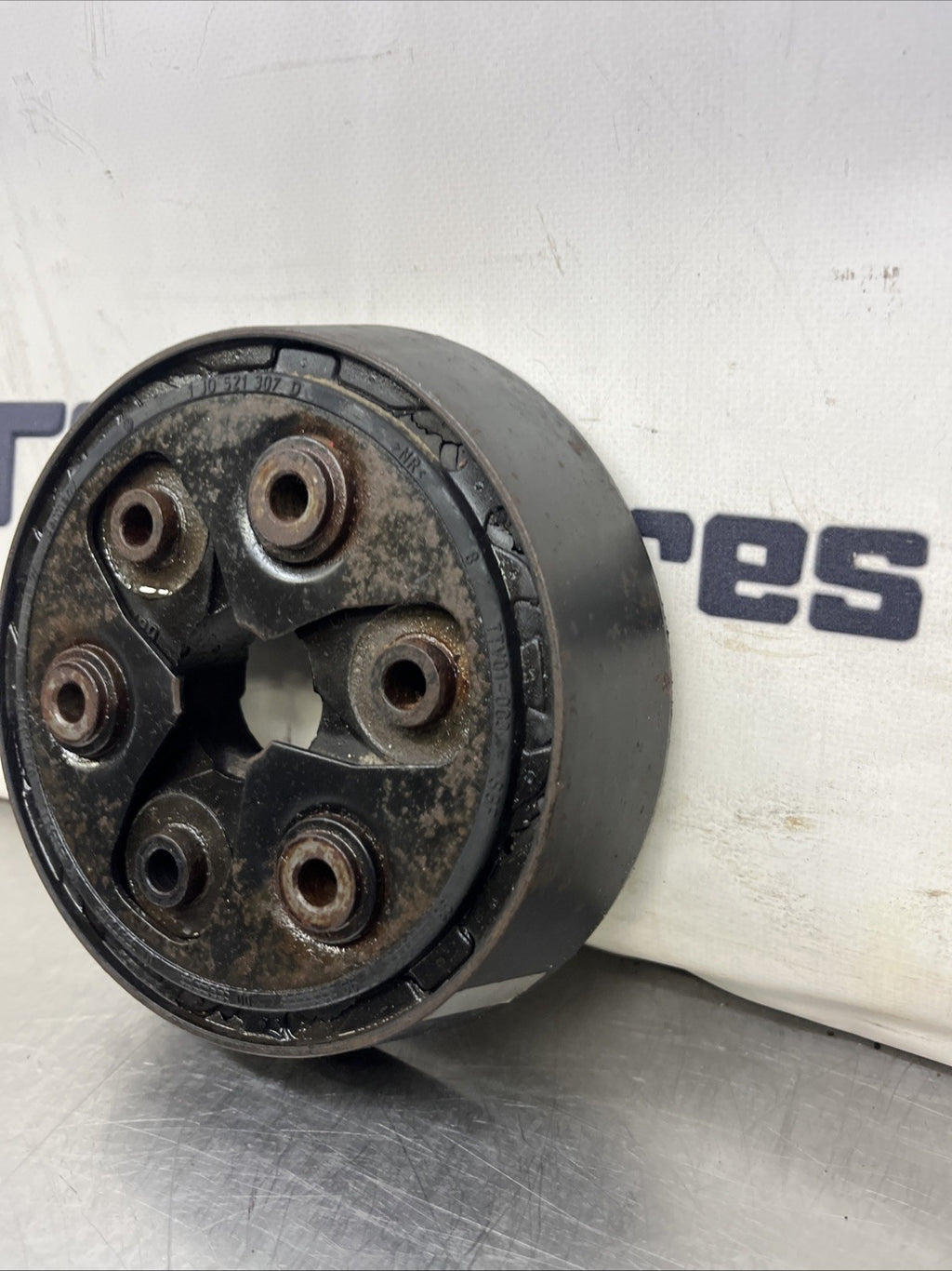 AUDI TT MK1 8N 98-06 QUATTRO REAR PROP-HAFT COUPLING DOUGHNUT 1J0521307D