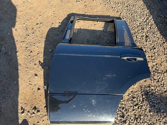 RANGE ROVER VOGUE L322 PASENGERS SIDE REAR DOOR SANTORINI BLACK LRC820 