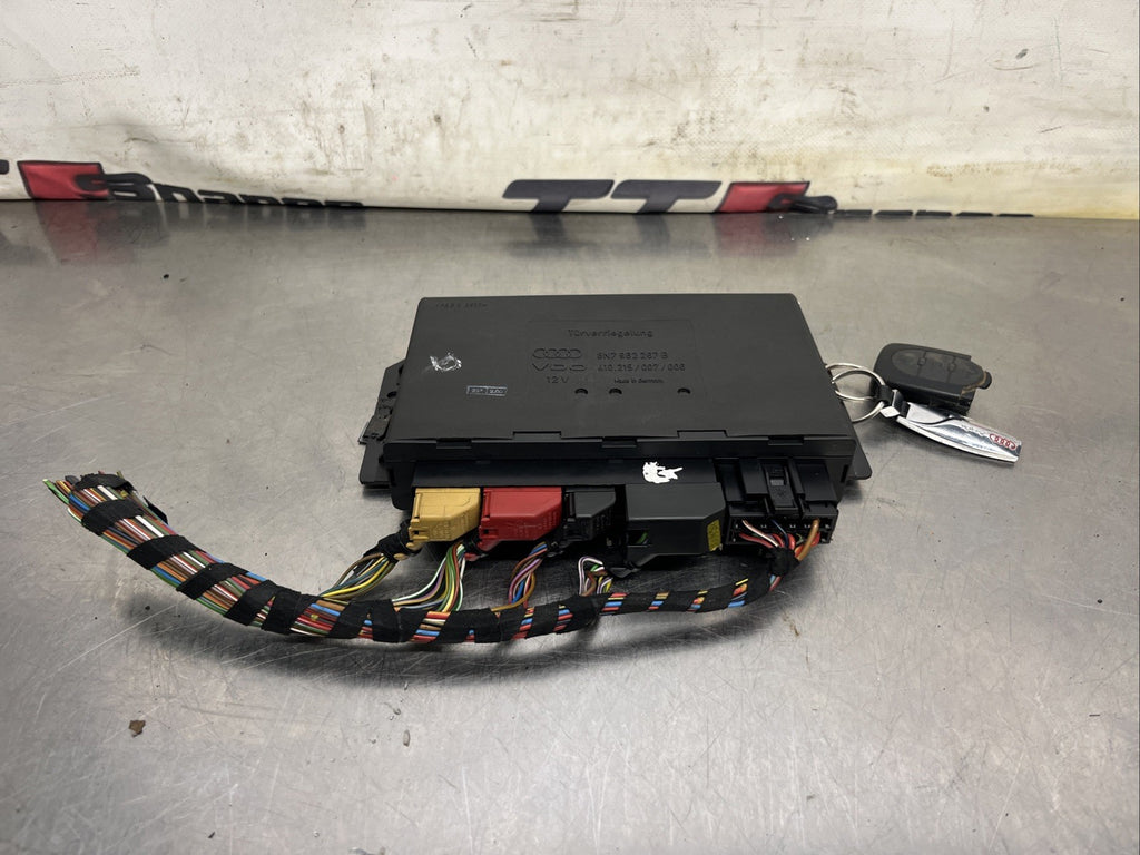 Audi TT Convertible CCM comfort control module 8N7962267B  Roadster 8N With Key