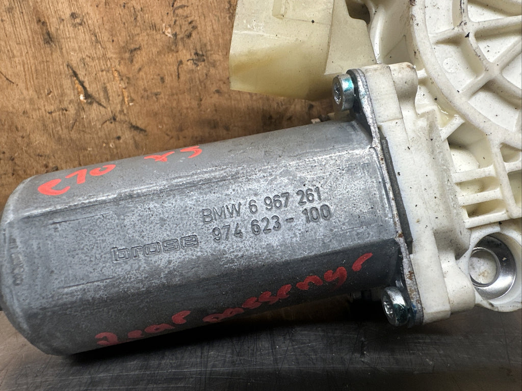 BMW X5 E70 2008 WINDOW MOTOR REAR LEFT PASSENGER SIDE NEARSIDE 6967261