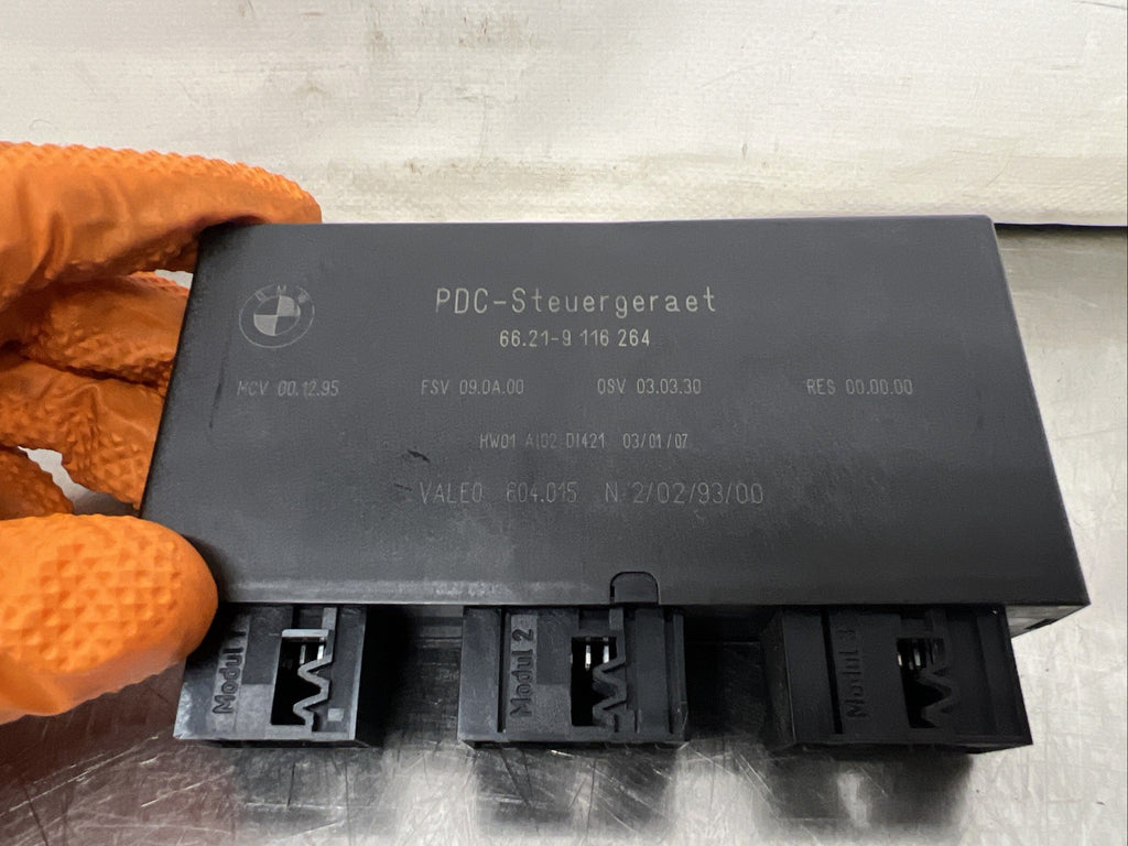 BMW E60 E61 E63 E65 X5 E70 X6 E71 PDC Parking Control Module Module 6978232