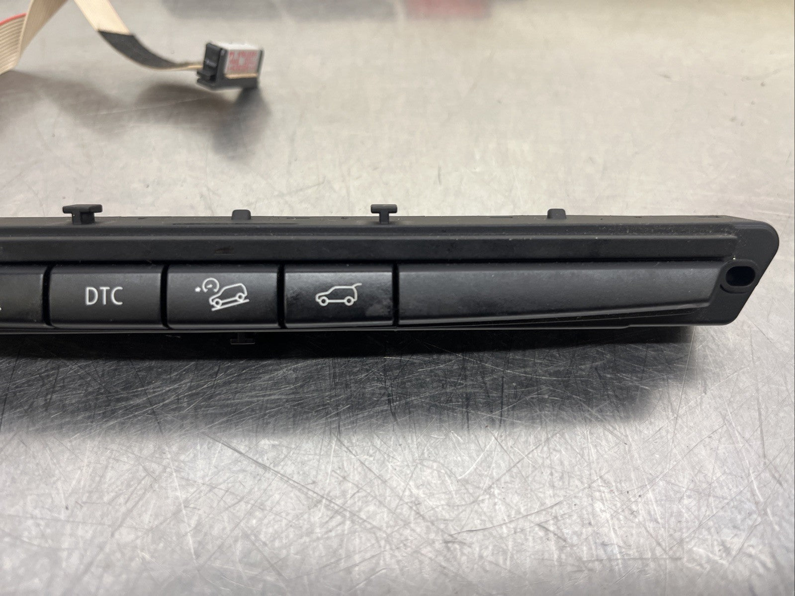 BMW X5 X6 E70 E71 Centre Console Switch Control Unit Panel 6972780