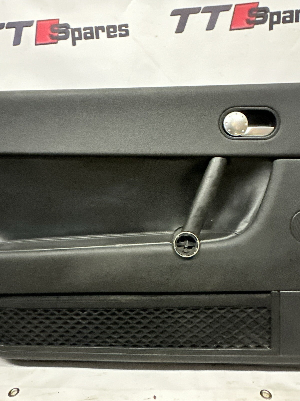 99-06AUDI TT MK1 8N NON BOSE Passengers Front Left Inner Door Card Trim Panel