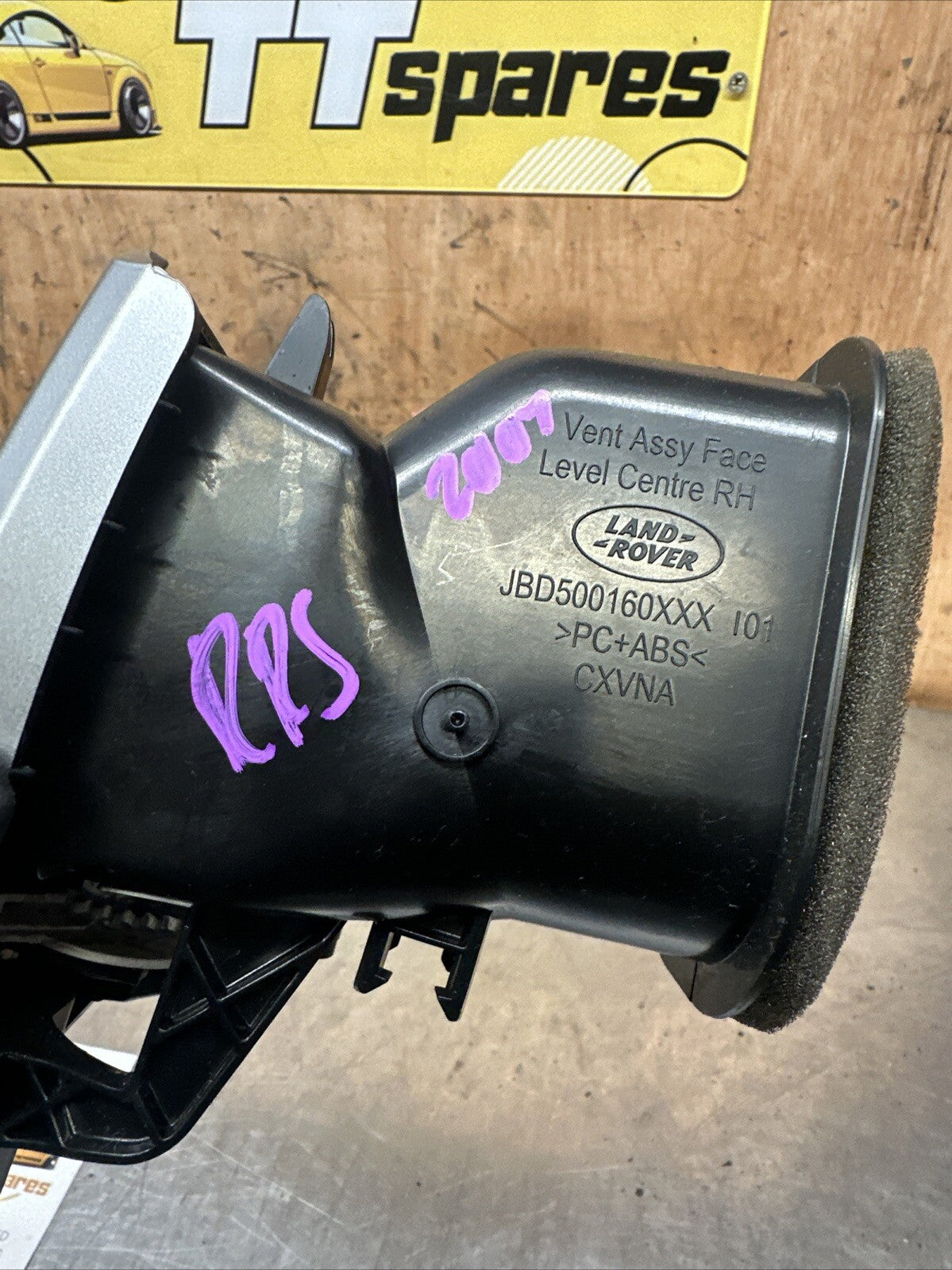 Range Rover Sport Front Air Vent Driver Side JBD500160XXX