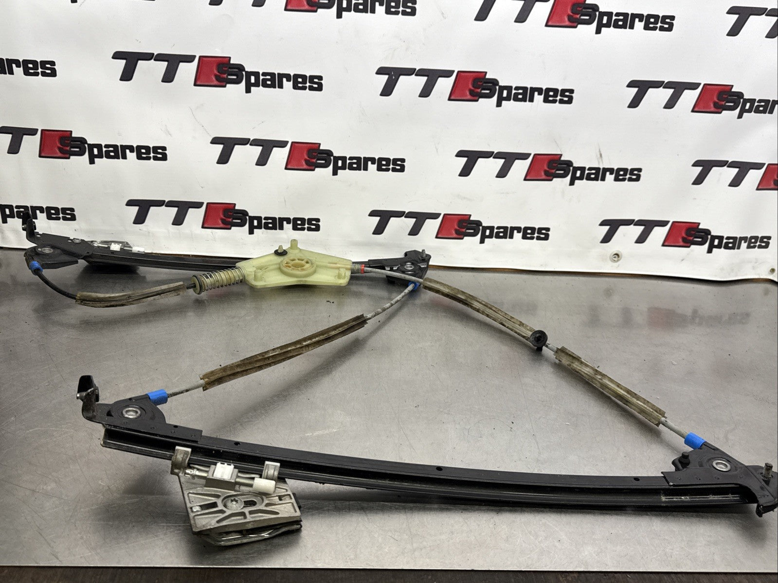 PORSCHE CAYMAN 987 Front Right Door Window Regulator 98754207601 31559240