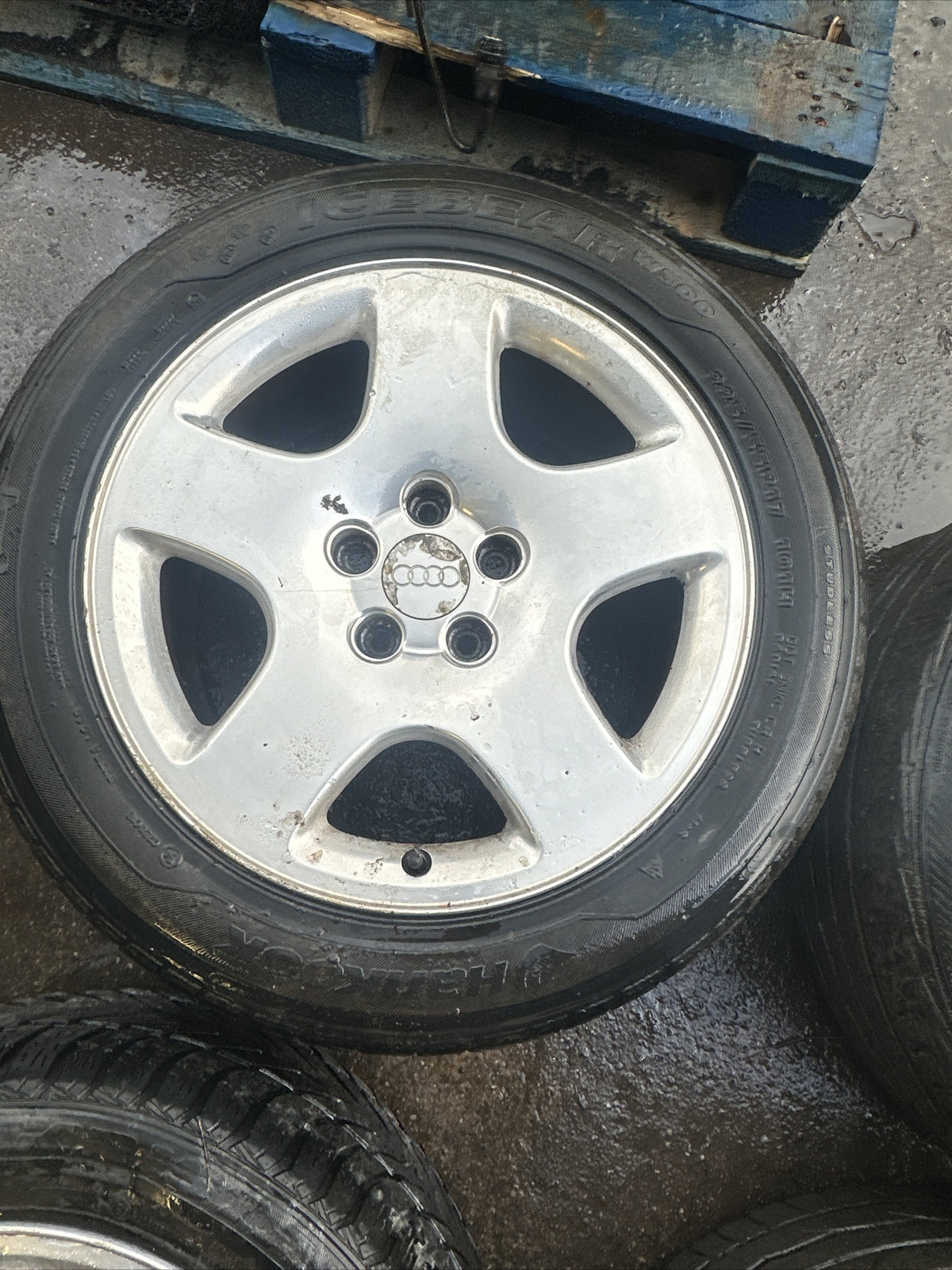 GENUINE AUDI A8 4D D2 COMPETITION 8J X 17" ALLOY WHEEL RIM 4D0601025B 5x