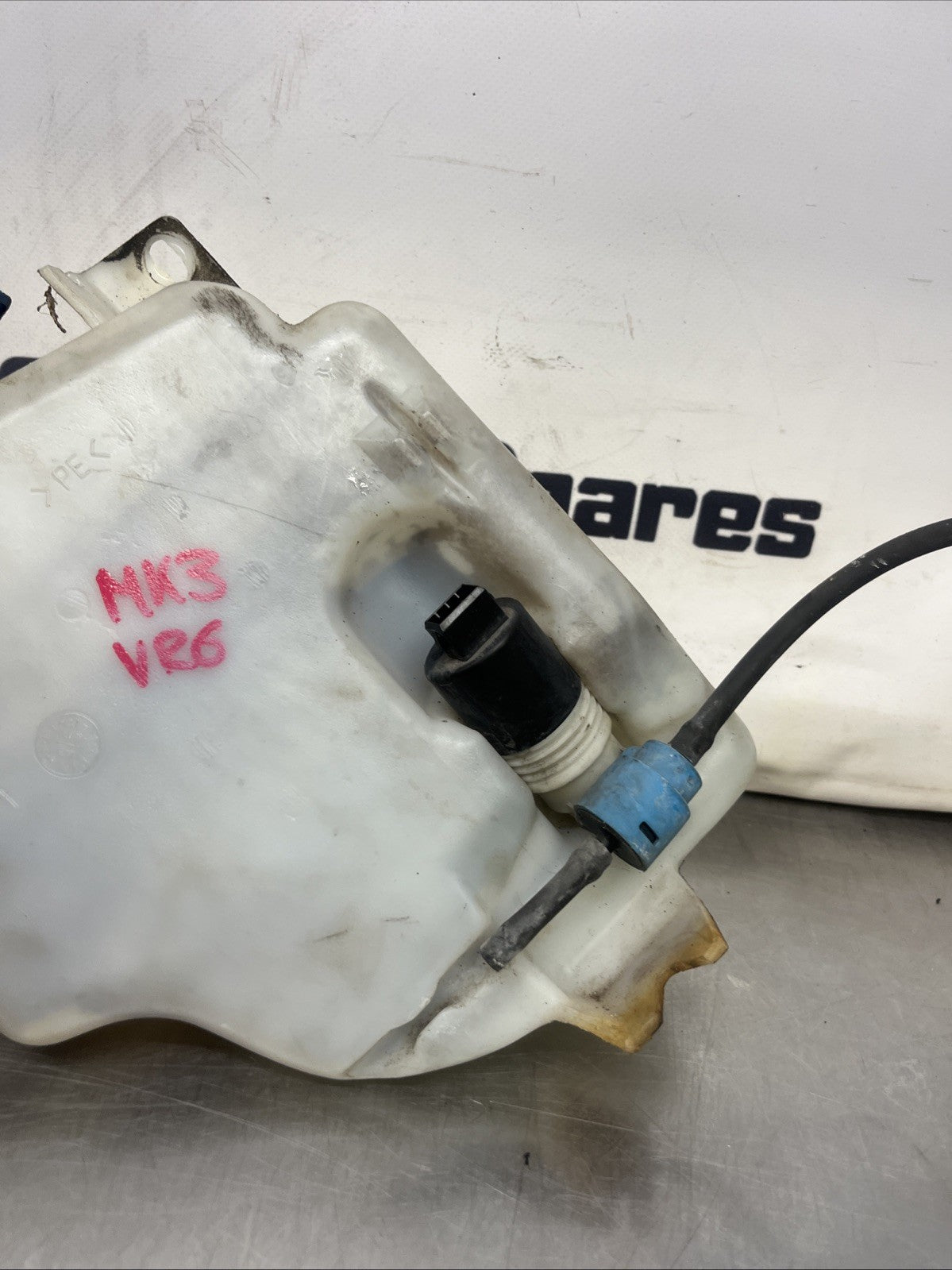 VW Golf MK3 Washer Bottle 1H0955453