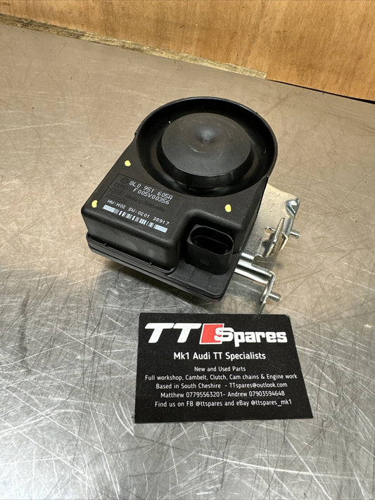 AUDI TT A4 A6 A8 SEAT EXEO ALARM SIREN HORN 8L0951605A 8N