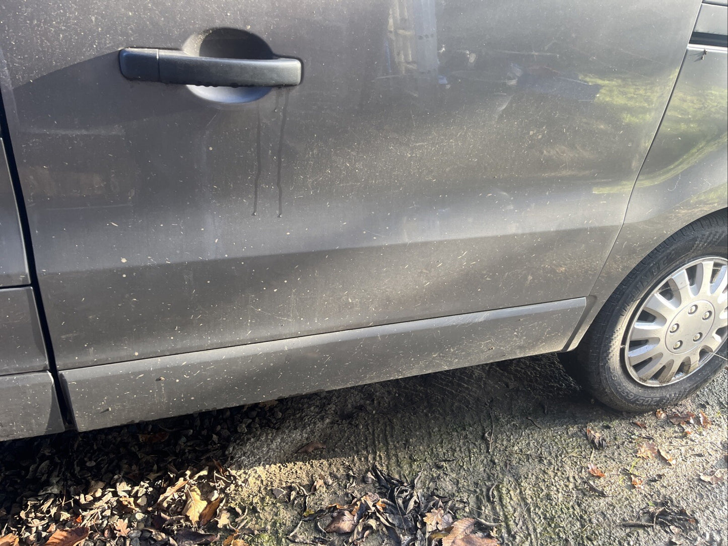 VAUXHALL VIVARO TRAFIC NV300 2014-2019 SIDE LOAD DOOR (PASSENGER SIDE) L192 Grey