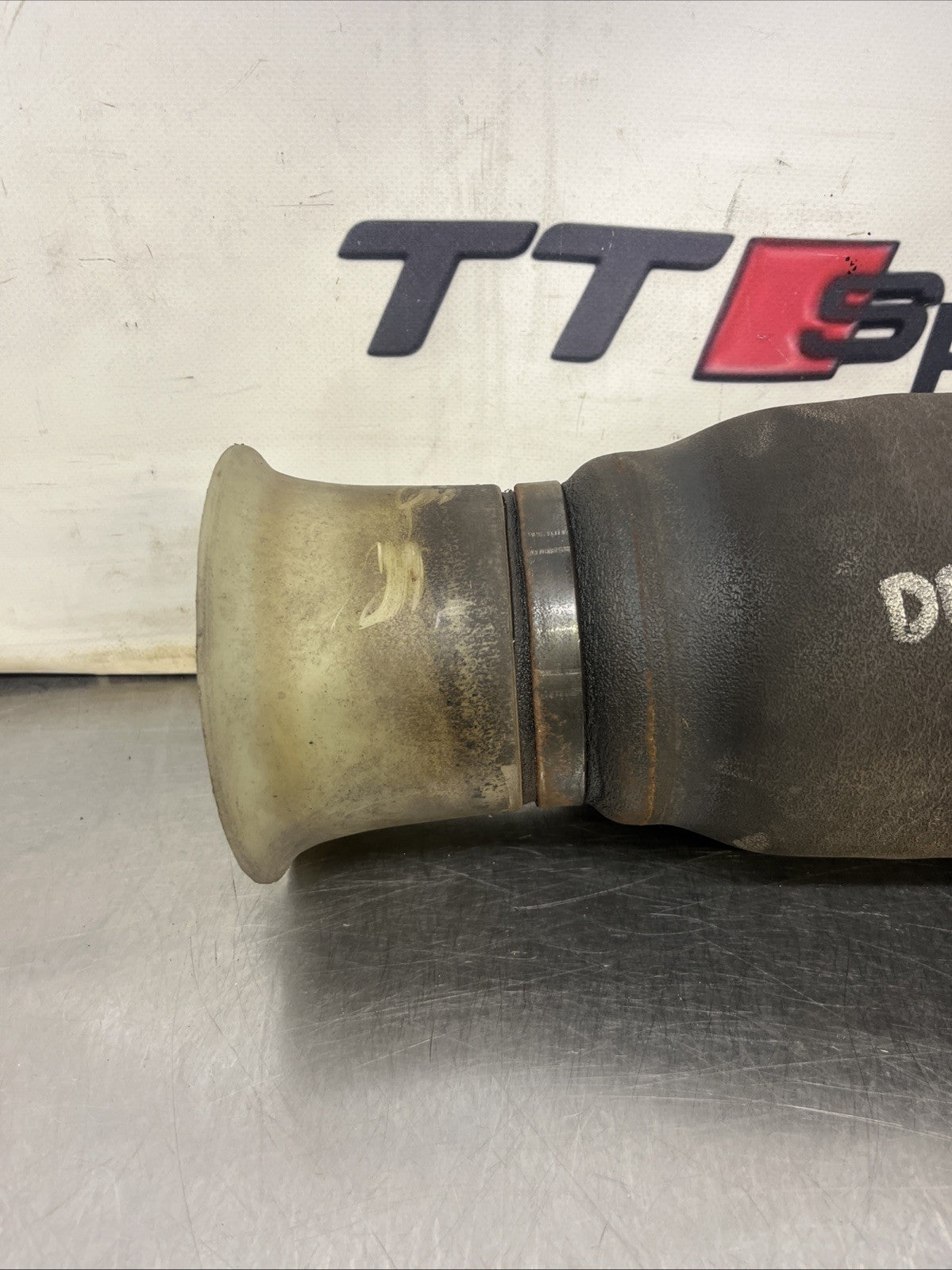 6790080 BMW E70 X5 2007-2013 Driver Side Right Rear Air Suspension Bag #055