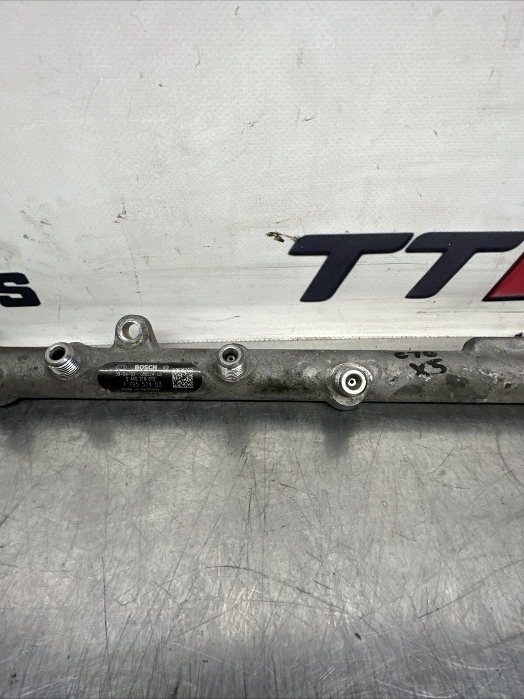 BMW X5 E70 0445216015 779551403 0281002738 Fuel Rail 3.00 Diesel 210kw 25647534