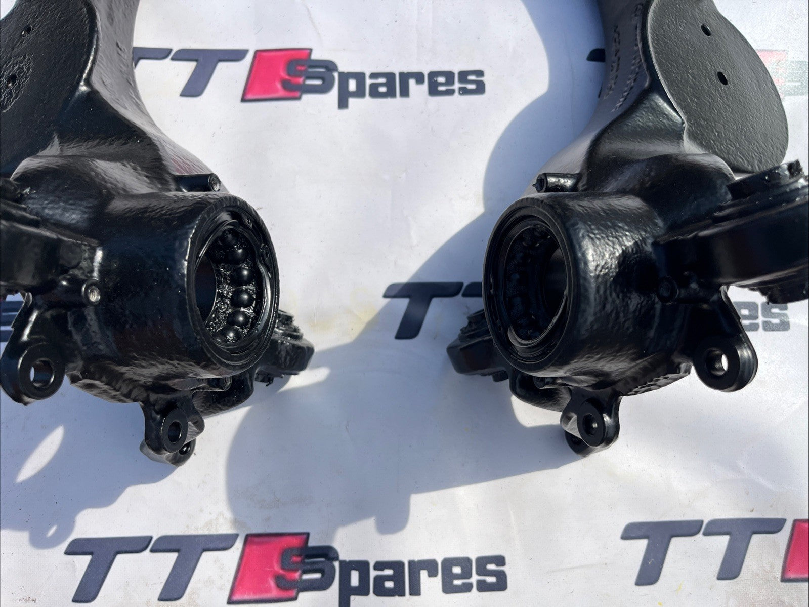 Audi TT MK1 Rear Trailing Arms OEM GENUINE POWDER COATED.