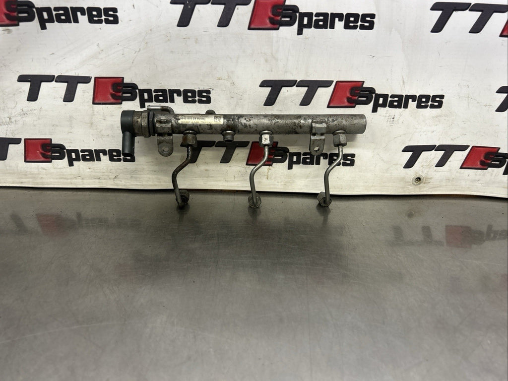 2012 MERCEDES BENZ E CLASS W212 3.0 DIESEL FUEL INJECTOR RAIL OEM A6420702495