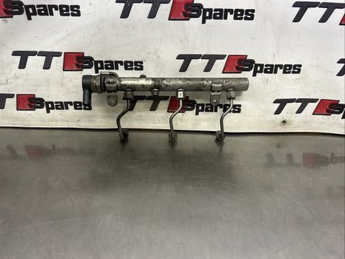 2012 MERCEDES BENZ E CLASS W212 3.0 DIESEL FUEL INJECTOR RAIL OEM A6420702495