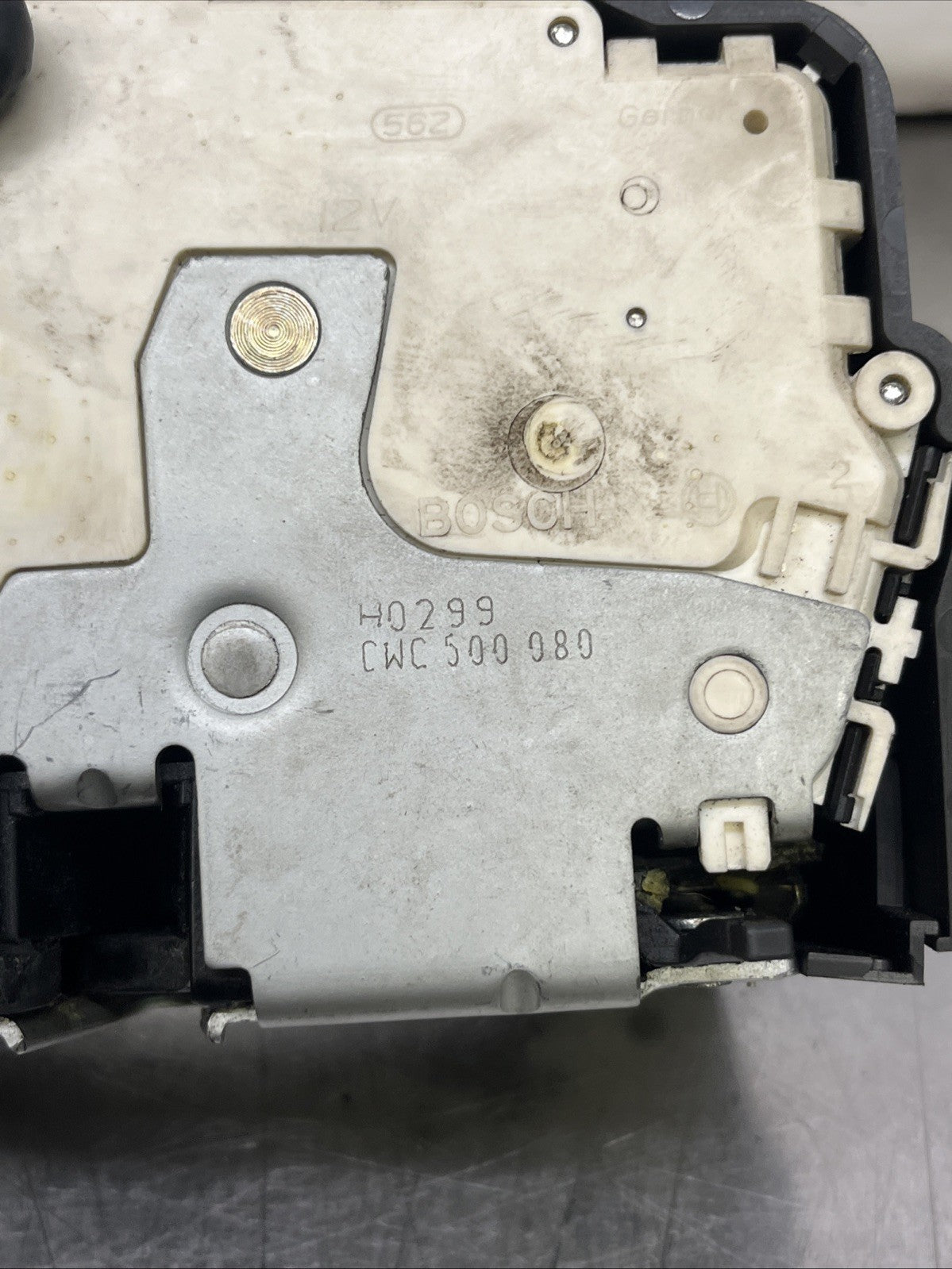 02-05 Range Rover L322 3.0 Drivers Rear Door Lock CWC500080